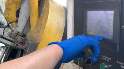 還在人工噴涂？來(lái)看看安捷倫自動(dòng)噴涂設(shè)備如何工作!